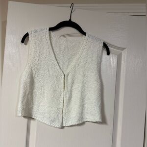 Women's Cream Textured V-Neck Knit Vest